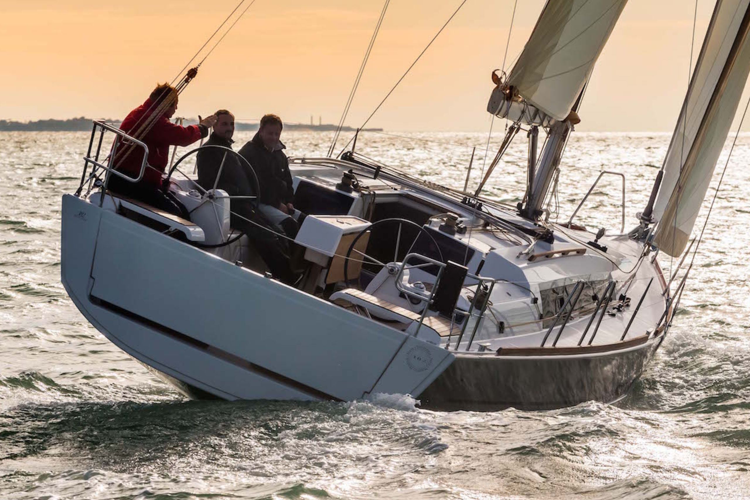 Solent Yacht Charters: A Seasonal Guide to the Best Destinations