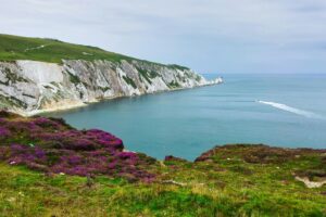 Top 5 anchorages to visit on the isle of wight